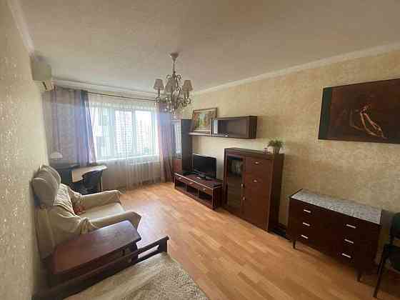 Продаж Квартира 1-кімнатна, 14/16 поверх на Урлівська, 16 Kiev