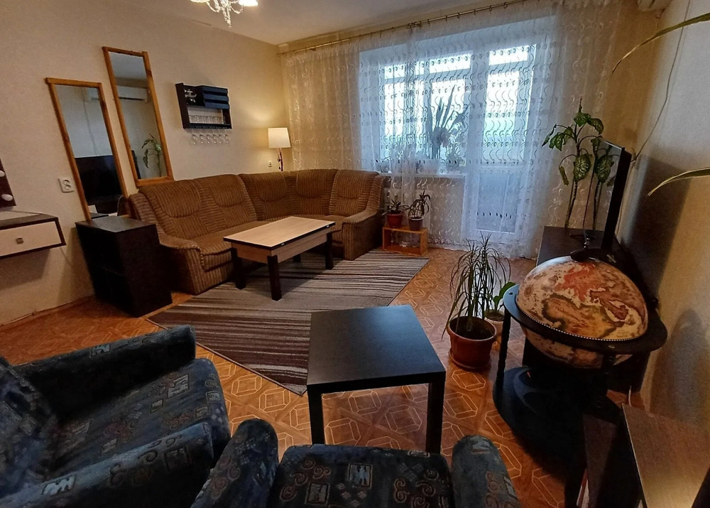 Продаж Квартира 3-кімнатна, 9/10 поверх на Малышева ул., 11 Дніпро - фото 2