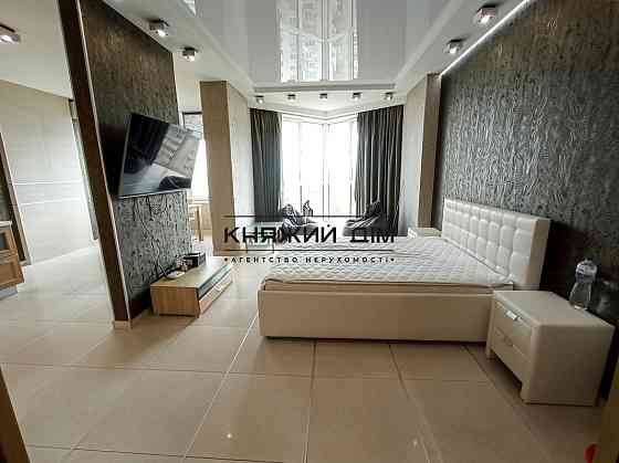 Оренда 1 кімн. студіо на Солом'янській у новому будинку м. Олімпійська № 11114230 Київ