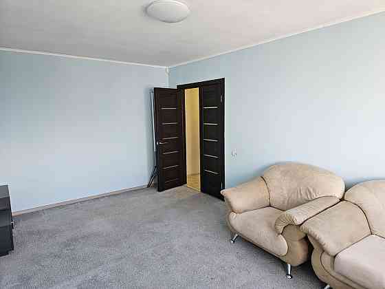 Продаж Квартира 4-кімнатна, 8/10 поверх на Донецкое шоссе, 15 Дніпро