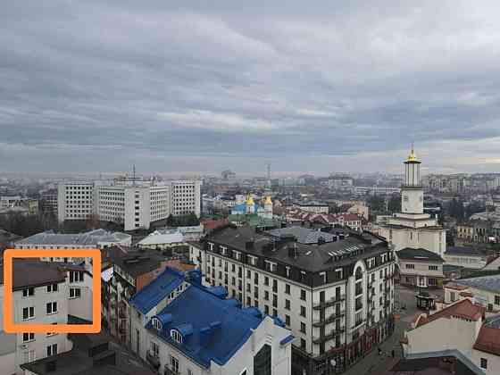 Продаж Квартира 5-кімнатна, 6/6 поверх на Галицька вул., 12а Івано-Франківськ