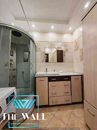 Оренда Квартира 1-кімнатна, 18/23 поверх на Драгоманова, 8а Kiev