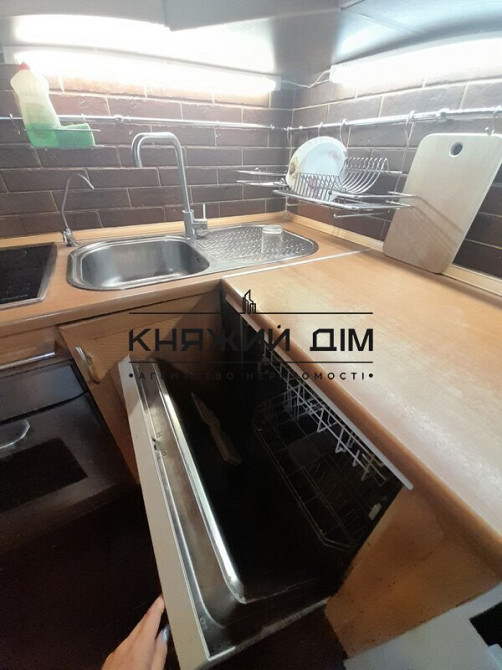 Продаж 3-кімнатної квартири, метро Житомирська 3 хв.пішки. № 21145874 Київ - фото 4