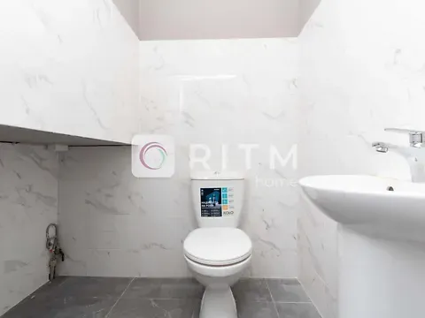 Здається    Чернівці Сергія Скальда (Комарова Володимира) вулиця 27 Чернівці - фото 3