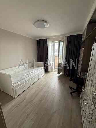 Оренда Будинок 3-кімнатний на Юлії Здановської вул., 36В Kiev