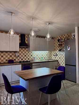 Продаж Квартира 3-кімнатна, 2/6 поверх на липинського біля садочока Луцьк