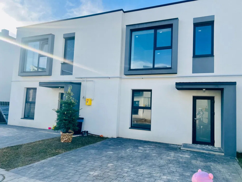 Продаж Будинок на Квіткова Krykhivtsi - photo 1