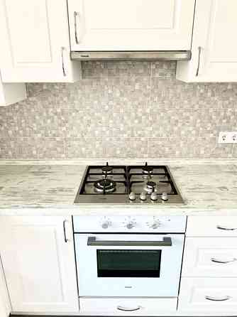 Оренда Квартира 2-кімнатна, 4/5 поверх на соборная, 100 Київ