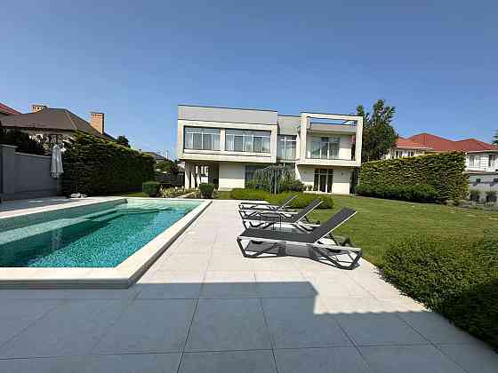 Продаж Будинок на Независимоти ул. Одесса