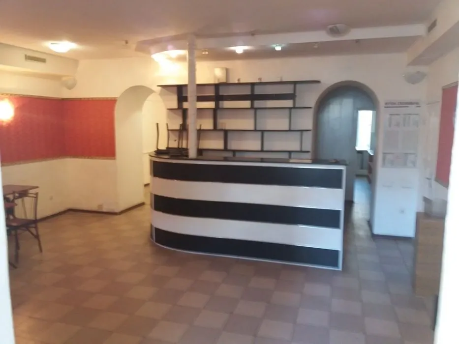Продаж Ресторан / кафе / бар / кав’ярня площа 80 кв.м 2-й поверх на Майдан Озерний Дніпро - фото 2