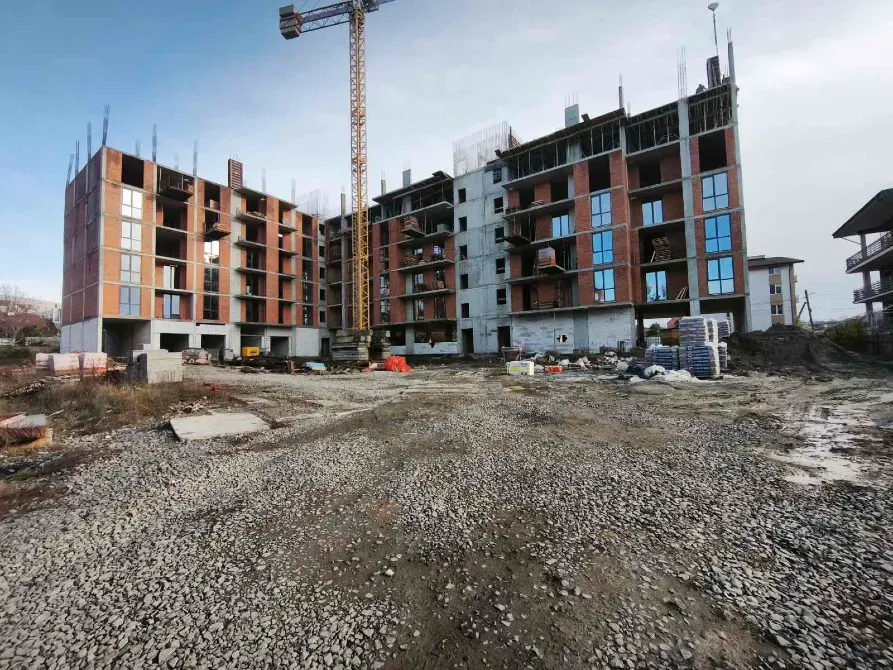 Продаж 1к Квартира 41 кв.м Миколи Леонтовича 11б Ужгород - фото 2