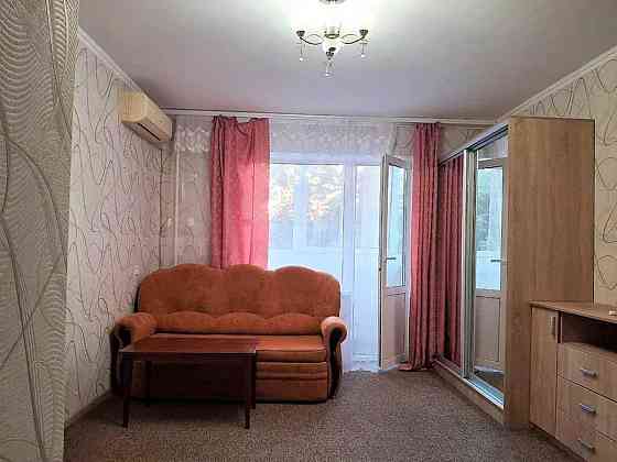 Оренда Квартира 1-кімнатна, 4/9 поверх на вул. Василя Касіяна, 2Б Kiev