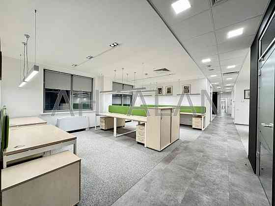 Оренда офісне приміщення на Спортивна пл., 3В приміщень - 4, поверх - 2/7 Kiev