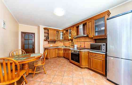 Продаж 3к. квартири, м. Харківська Київ