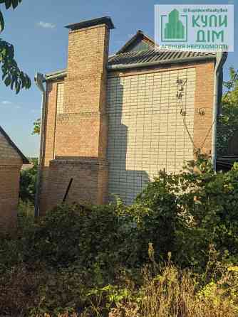 Двоповерховий цегляний будинок. Івано-Благодатне Кропивницький