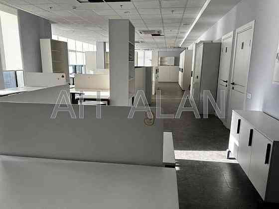 Оренда офісне приміщення на Липківського Василя Митрополита вул., 14 приміщень - 3, поверх - 2/9 Kiev