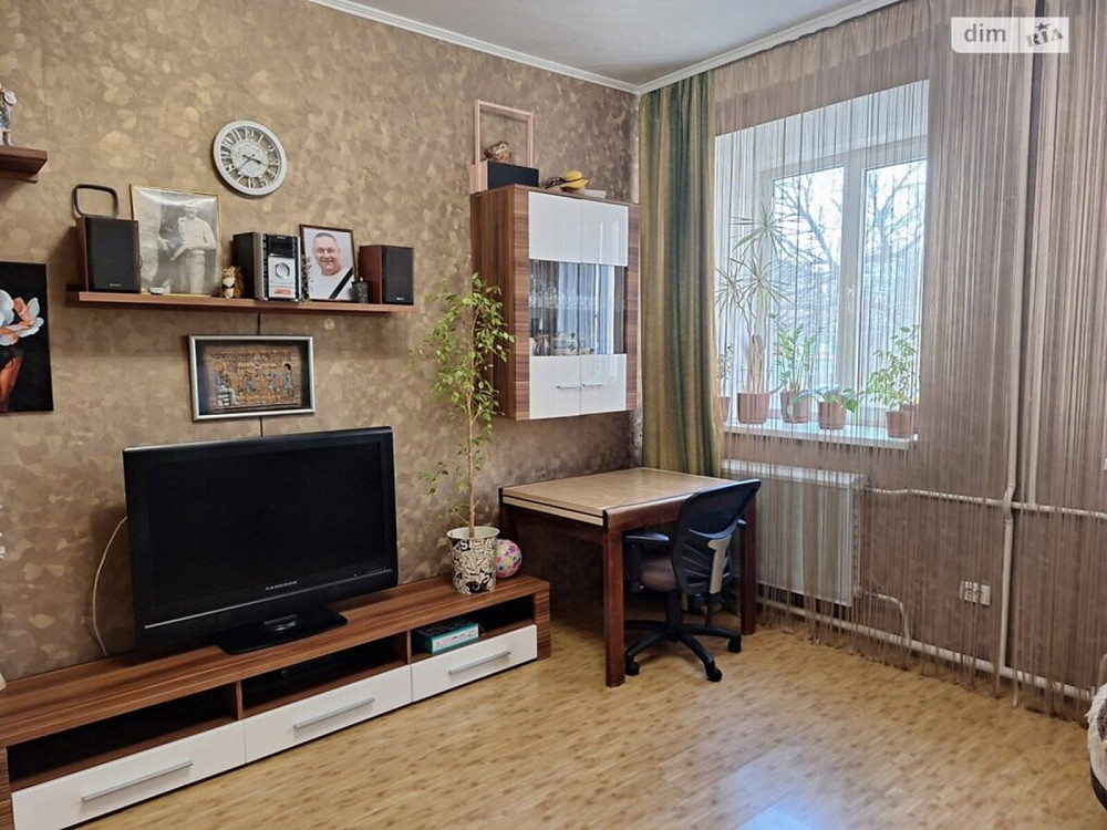 Продаж Квартира 3-кімнатна, 1/2 поверх на Зерова Вінниця - фото 2