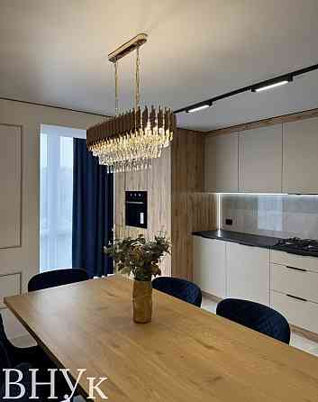 Продаж Квартира 3-кімнатна, 4/10 поверх на Львівська Ternopil'