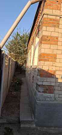 Продаж Будинок 4-кімнатний на вул. Парковська 