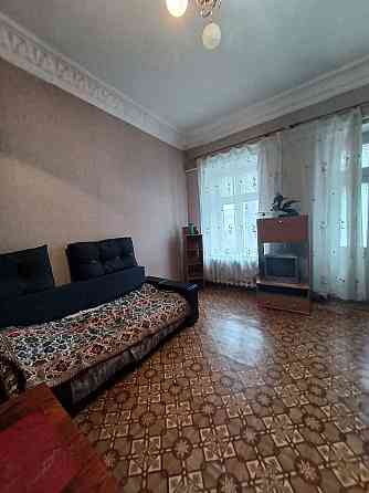 Продаж Квартира 4-кімнатна на ул. Дальницкая, 3 Одеса