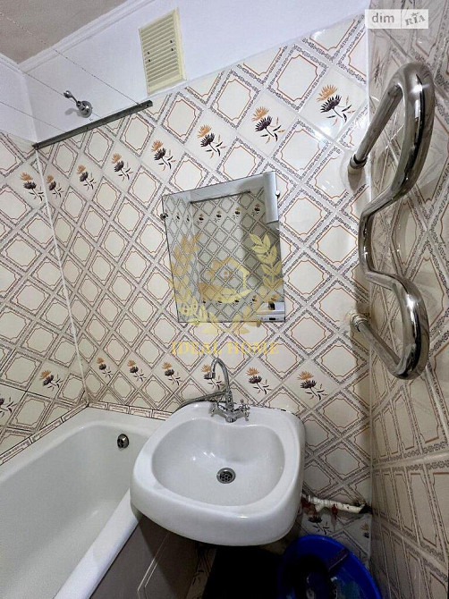 1-кімнатна квартира біля метро Мінська, вул. Івасюка 37 Киев - изображение 8