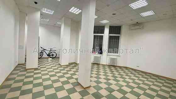 Оренда Будинок на Олени Пчілки вул., 2А Київ