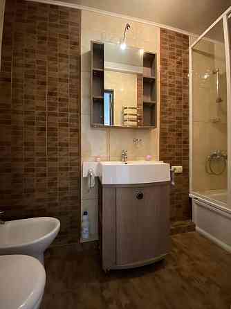 Продаж Квартира 5-кімнатна, 1/9 поверх на Паркова вул., 20 Ivano-Frankivs'k