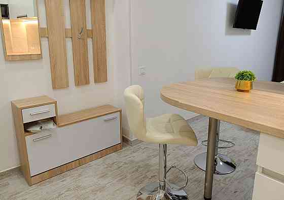 Продаж Квартира 3-кімнатна, 13/25 поверх на Польова вул., д. 73 Kiev