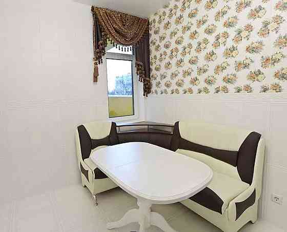 Оренда Квартира 1-кімнатна, 6/23 поверх на пр. Берестейский (пр. Победы), 71а Kiev