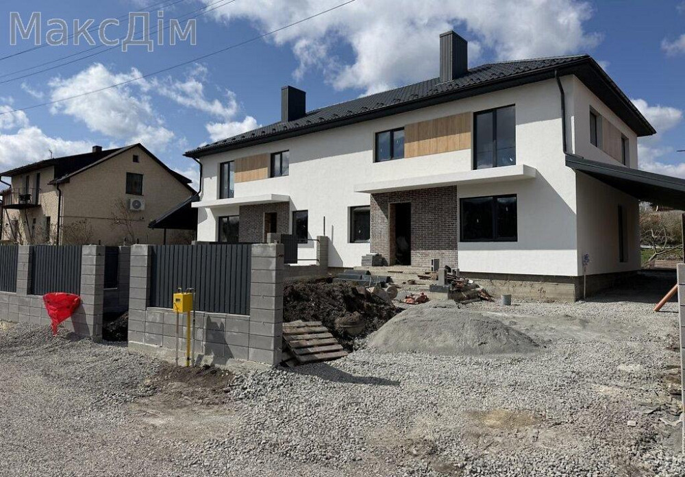 Продаж Будинок 4-кімнатний на вул. Набережна Velikaya Berezovica - photo 1