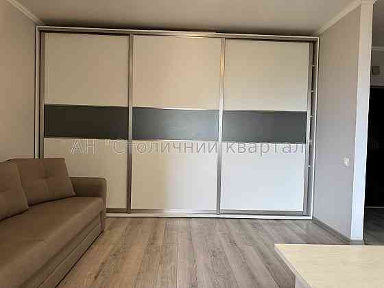 Продаж Будинок 1-кімнатний на Берестейский пр-т, 71А Киев