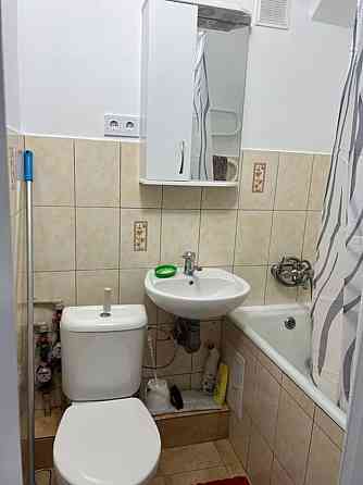 Оренда Квартира 1-кімнатна, 8/9 поверх на Рокосовського, 3а Киев