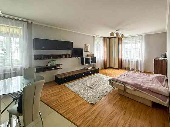 Продаж Квартира 1-кімнатна, 2/5 поверх на вул. Зимова Львов