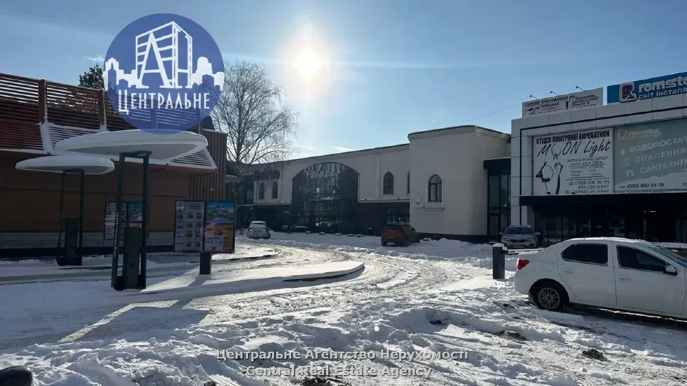 For rent Separate Building / Part Of Building area 1200 sq.m  Chernivtsi вул. Руська 242 Chernivtsi - photo 3