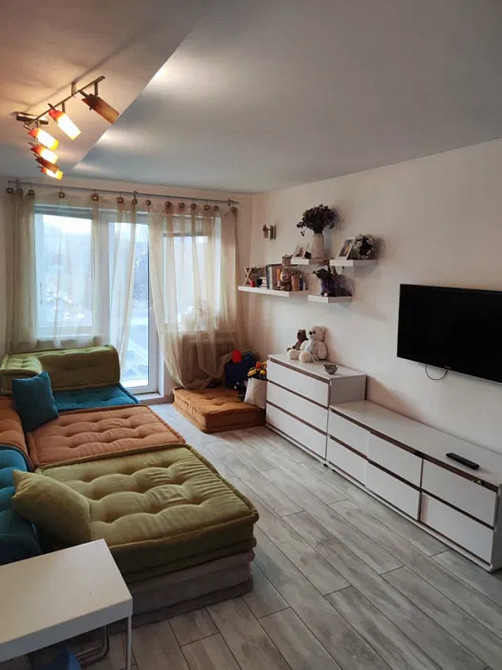 Продаж Квартира 3-кімнатна, 9/9 поверх на Щусєва, 40 Київ - фото 2