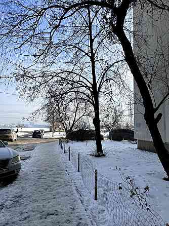 Продаж Квартира 3-кімнатна, 1/16 поверх на Ревуцького вул., д. 44 Kiev