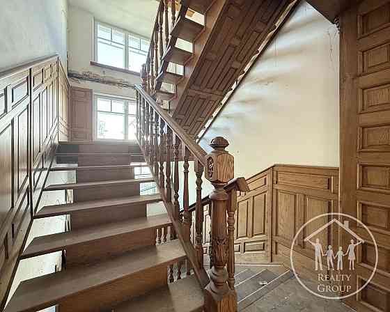 Продаж 2-поверховий Будинок з ділянкою 20 сот 420 кв.м  на Проліскова, 4 Briukhovychi (Peremyshlianskyi raion)