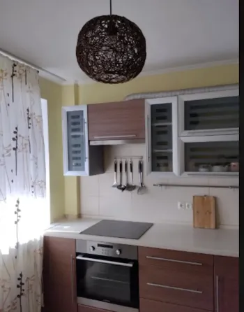 Оренда 1к Квартира 35 кв.м вул. Челябінська 19 Київ