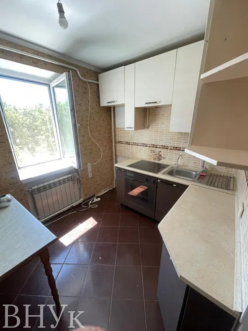 Продаж Квартира 2-кімнатна, 5/5 поверх на Ярослава Мудрого (Некрасова) Киверцы - изображение 1