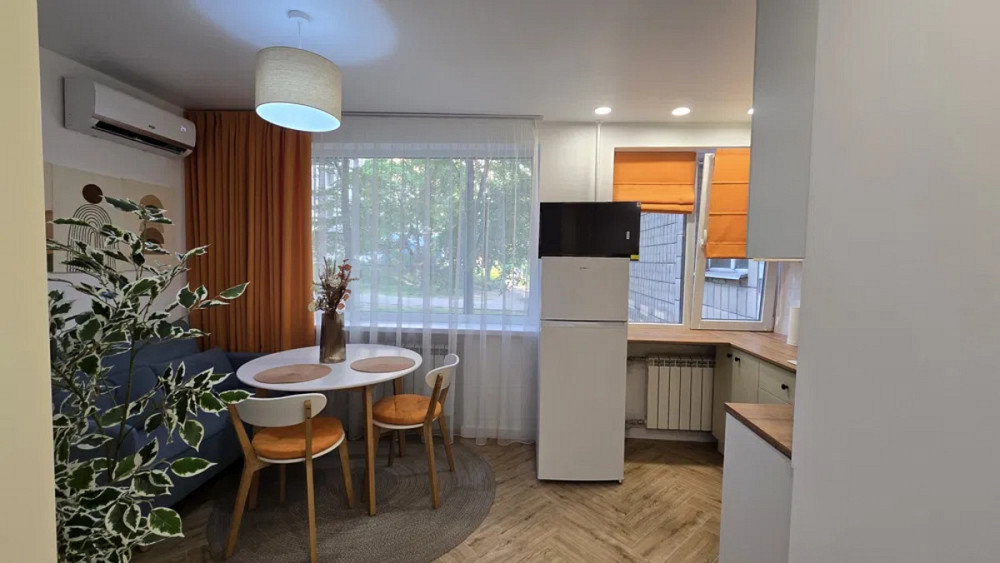 Оренда Квартира 1-кімнатна, 1/9 поверх на Архітектора Вербицького, 11А Киев - изображение 1