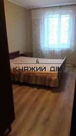 Продаж 3 -х кімнатної квартири на Оболоні Мінський масив Код: 21121876 Київ