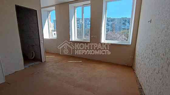 Продаж Квартира 3-кімнатна, 2/2 поверх на вул. Москалівська Харків