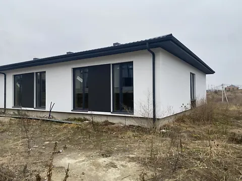 Продаж 1-поверховий   73 кв.м 3 кімн. на Веснянковий масив 7 Рівне - фото 1