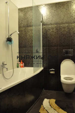 Продаж 2-х к. квартири в центрі міста, м. Олімпійська 7 хв пішки. Код об’єкту 21145776 Kiev