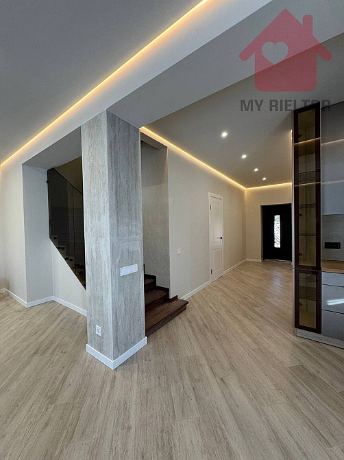 Продаж дуплекса з ГАЗовим опаленням +гараж Uzhhorod - photo 8