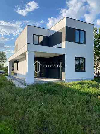 Продаж Будинок 4-кімнатний на вул. Берегова Гнідин