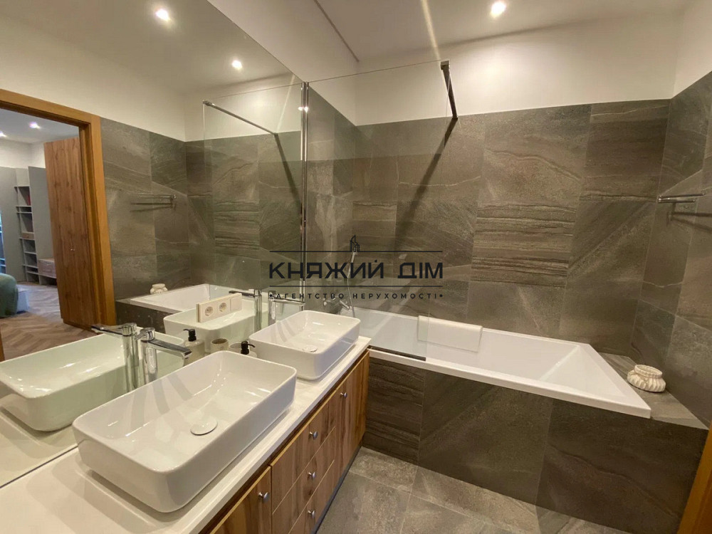 2-Bedroom Designer Apartment in Chicago Residential Complex metro station Olimpiyskaya № 11204062 Киев - изображение 12
