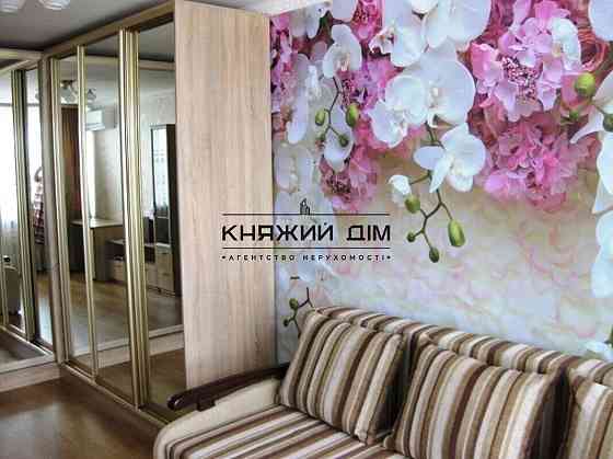 Оренда Квартира 1-кімнатна, 12/16 поверх на Миколи Руденка Киев