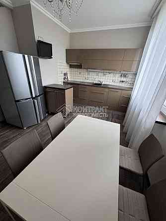 Продаж Квартира 3-кімнатна, 15/25 поверх на вул. Тринклера в'їзд Kharkiv