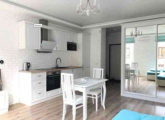 Оренда Квартира 1-кімнатна, 2/9 поверх на Березнева, 16 Киев